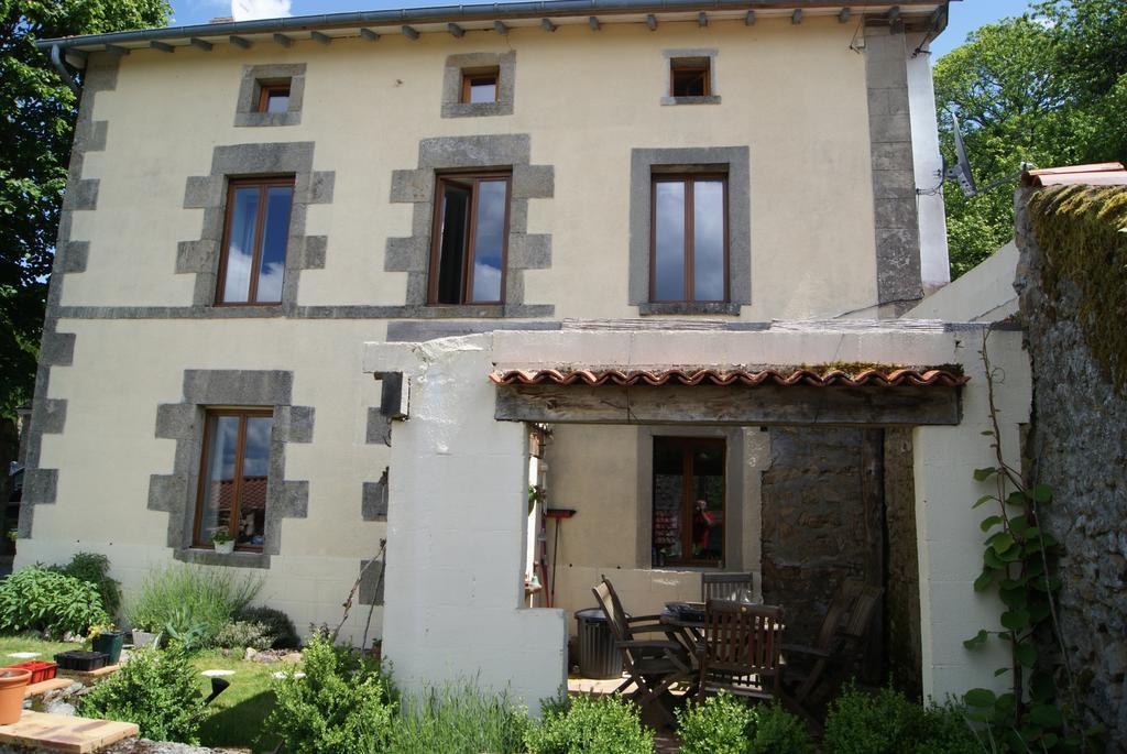 Bed and Breakfast 38 Friaudour Saint-Pardoux-lʼOrtigier Exterior foto